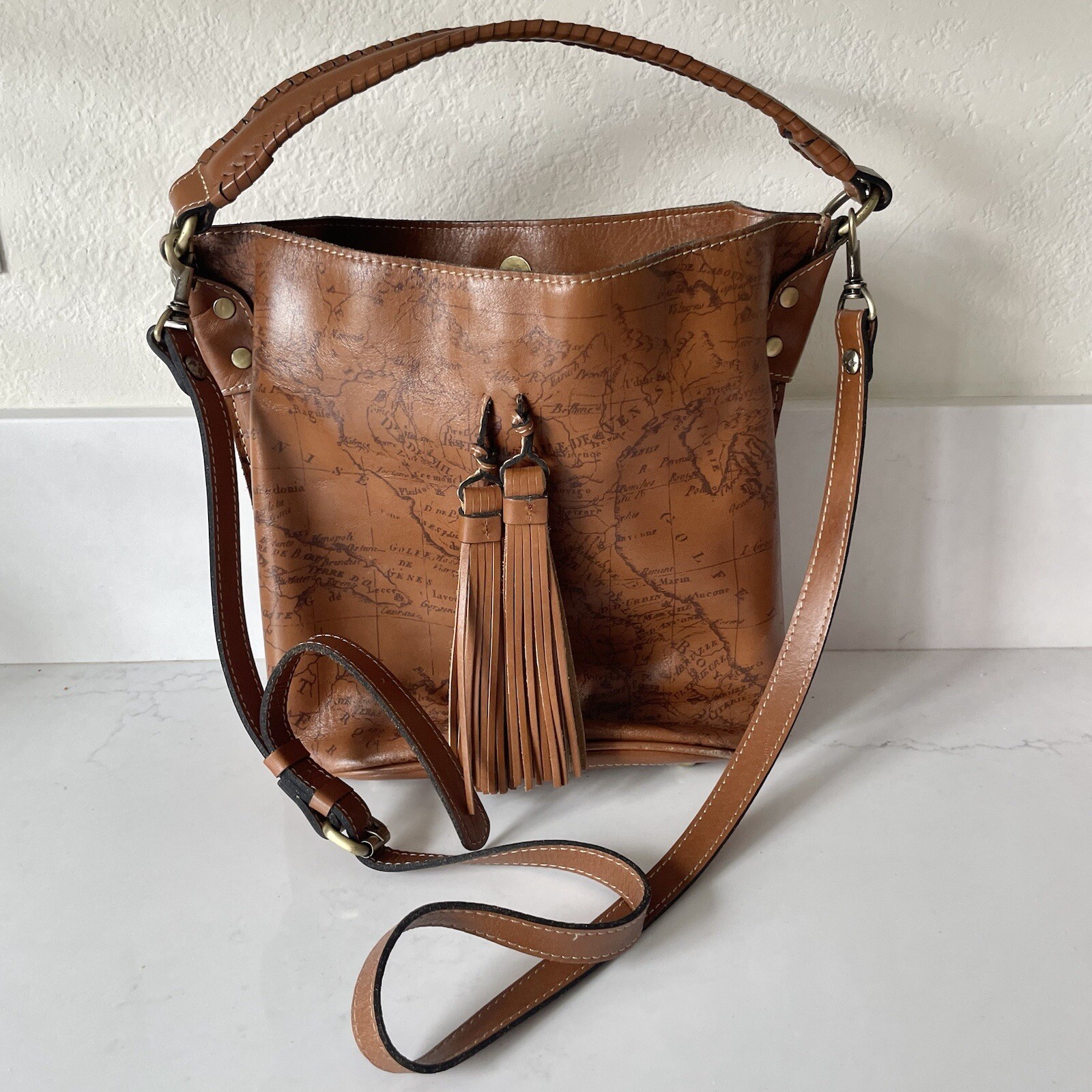 Patricia Nash Octavia bucket bag EURO MAP Shoulder S… Gem