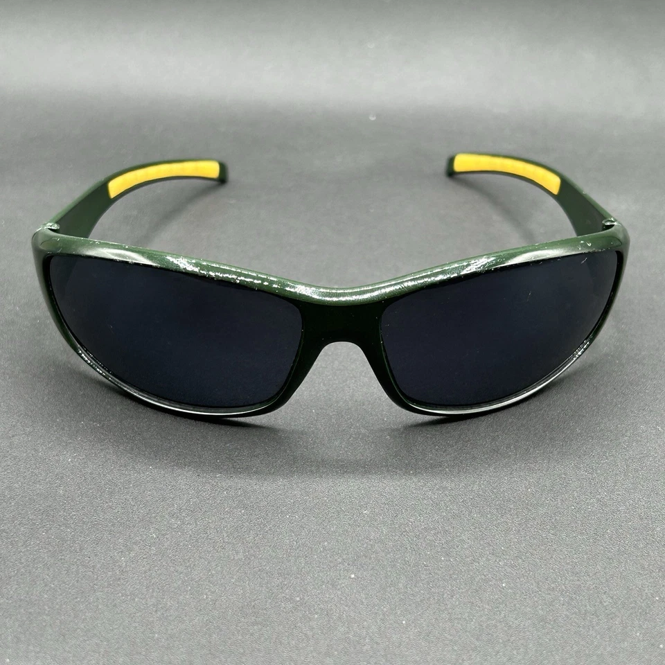 Gafas de sol envolventes Green Bay Packers verdes y doradas usadas Foto 3 de 4