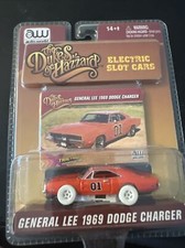 AUTO WORLD DUKES OF HAZZARD GENERAL LEE 1969 DODGE CHARGER VERY RARE HTF READ