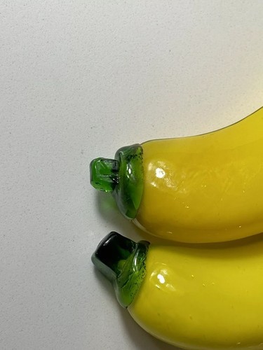 Set of 2 Vintage Hand Blown Glass Yellow Bananas with Green Stems 7” MCM Decor - Picture 8 of 14