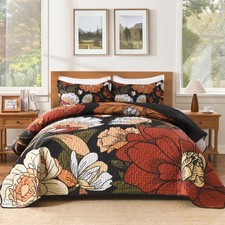 Floral Boho Quilt King Size Bedding Set Black, King 106 96 in Crimson Bloom
