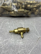 NEW NO BOX Clippard MAV-2 Valve, Normally Closed, 2-Way, 10/32, W/ Button