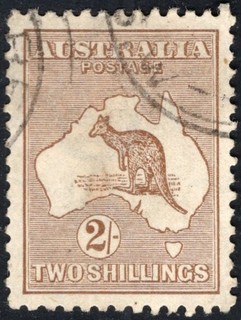AUSTRALIA: 1916 2/ Brown Sg 41 Fine Used Cat £16