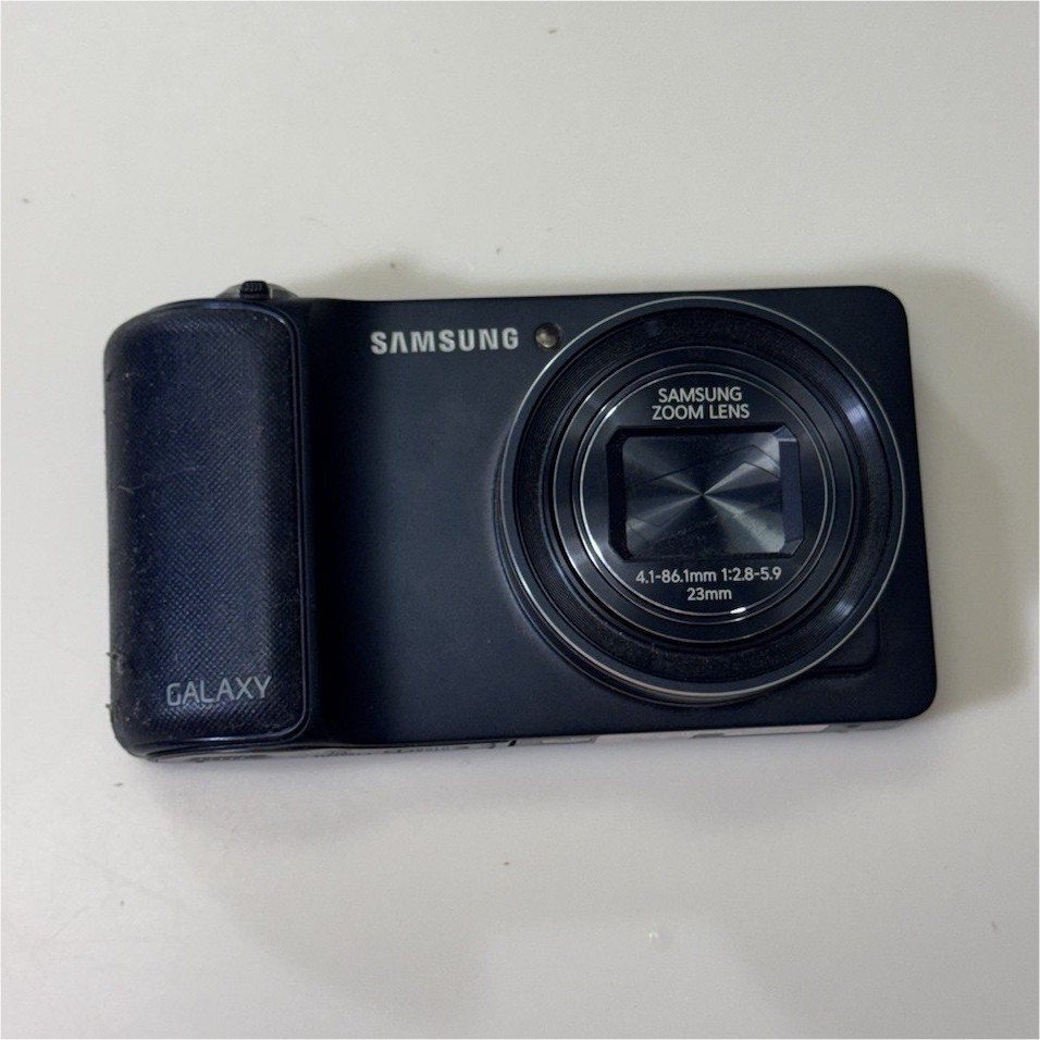 Samsung Galaxy Camera EK-GC110 Compact 21x Zoom Wi-Fi Built-in
