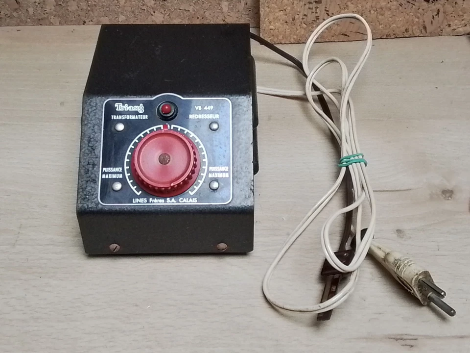 TRIANG HO. TRANSFORMATEUR VB 449