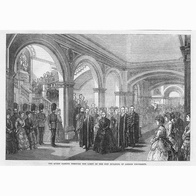 The Queen In Lobby of New Buildings of London University - Antique Print 1870