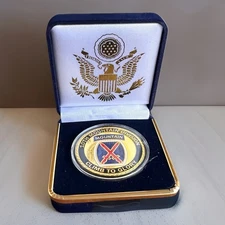 US ARMY TEN INFANTRY 10th MOUNTAIN DIVISION Challenge Coin With Nice Case