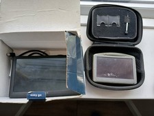 Tomtom Satnav and Ohrex Satnav ( No cables )