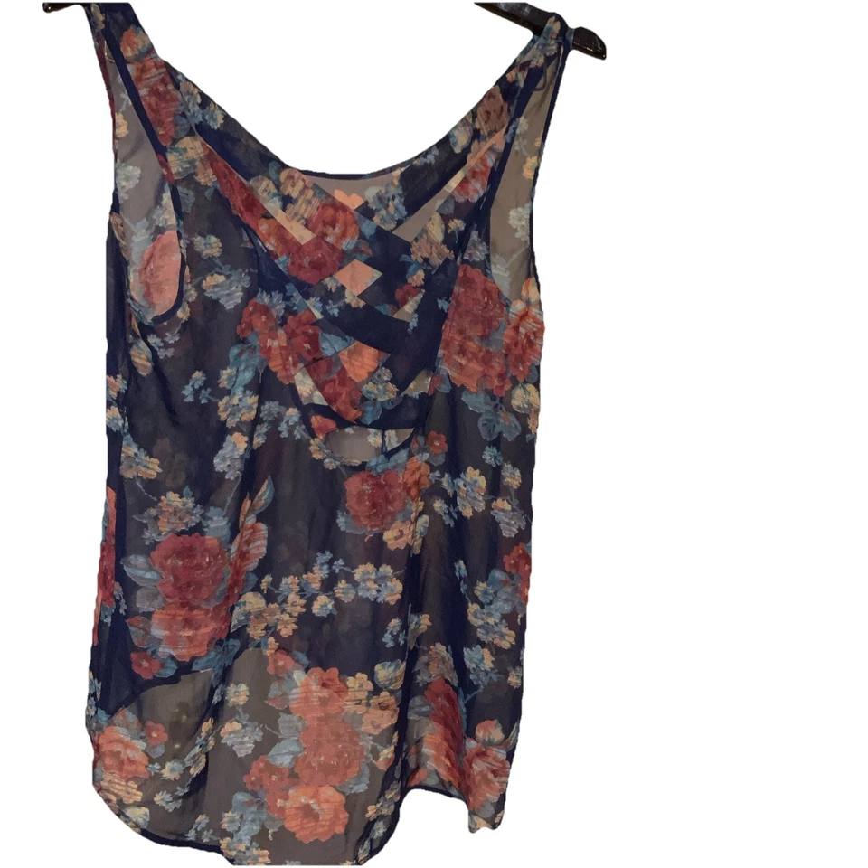 Full Tilt Cross Back Colorful With Roses Blouse Womens Size Large - Image 2 of 4