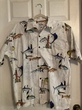 Guy Harvey AFTCO Bluewater Shirt Men M Button Up Fish Lighthouse Bass Sword Fish