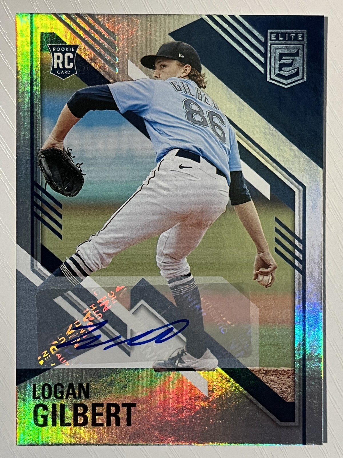 2021 Panini Chronicles Elite Autographs Logan Gilbert #34 Rookie Card AU RC