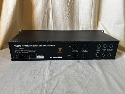 TC ELECTRONIC 2240 Parametric EQ/Preamp