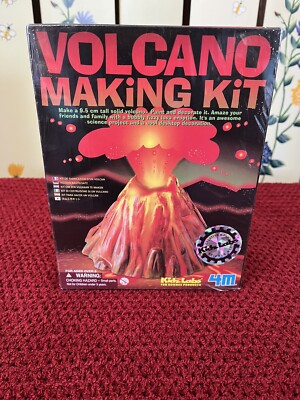 Volcano Making Kit (by KidzLabs 4M) Make a 9.5 cm Volcano, Decorate, & Paint-NEW