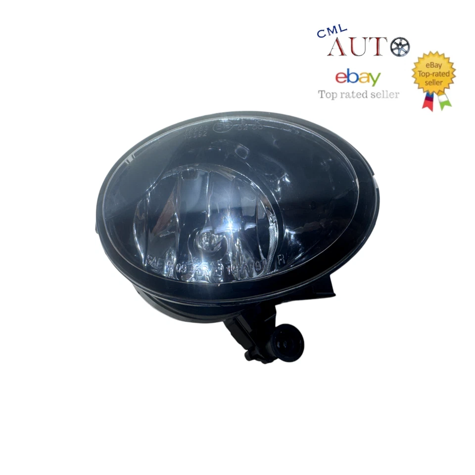 Luz antiniebla del lado derecho del pasajero Volkswagen Jetta TYC 2010-2014 con certificación CAPA Foto 2 de 4