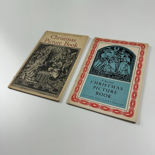 Christmas Picture Book x 2 Victoria & Albert Museum HMSO 1952 & 1954 - Picture 4 of 11