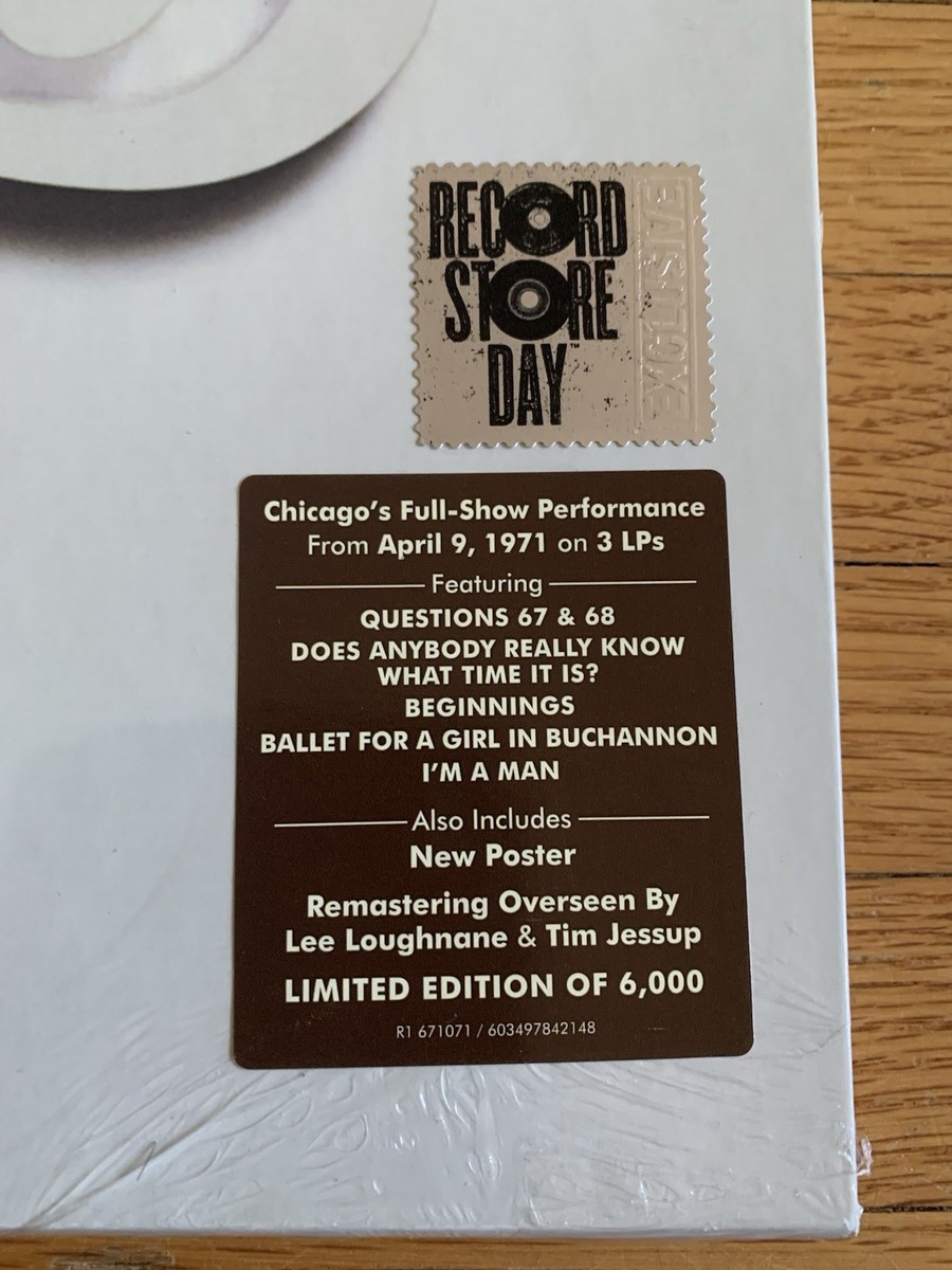 CHICAGO - At Carnegie Hall April 9 1971 3 x LP vinyl Box RSD 2022 CHICAGO - At Carnegie Hall April 9 1971 3 x LP vinyl Box RSD 2022