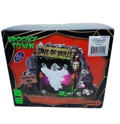 2013 Lemax Spooky Town Cave of Skulls Halloween W/ Box EUC (Never out of The Box