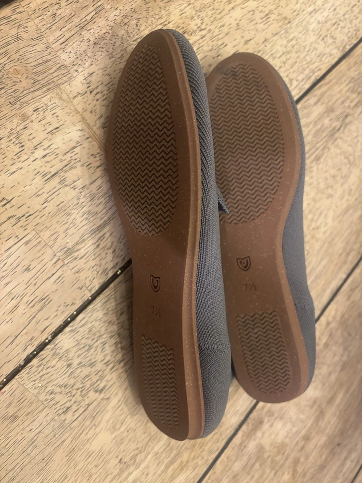 Mocasín Rothy's The en gris guijarro talla 7,5 para mujer reciclado plano sin cordones Foto 2 de 3