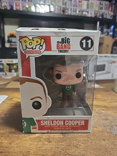 Funko Pop! The Big Bang Theory Sheldon Cooper #11 HEAVY DAMAGE