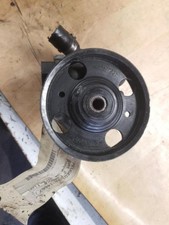 Pompe direction assistée Peugeot 605