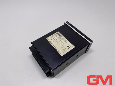 Jumo Temperaturregler DTR-08Q/1-001-59-0-UL temperature controller 00201115