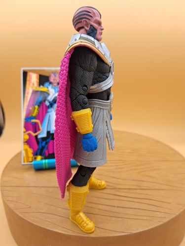 McFarlane DC Multiverse Crisis On Infinite Earths The Monitor Build-A-Figure BAF - Imagen 4 de 5