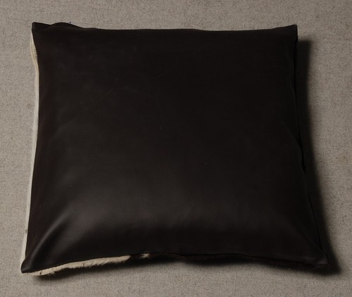 NEW COWHIDE LEATHER CUSHION PILLOW COVER COW HIDE HAIR ON CUSHION C-748 - Picture 3 of 3