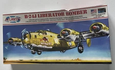 ATLANTIS TOY & HOBBY INC. B-24J Liberator Bomber Buffalo Bill Model Kit 1/92 New