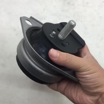 226572 225839 Engine Mount 2X Maserati GranTurismo Quattroporte | eBay