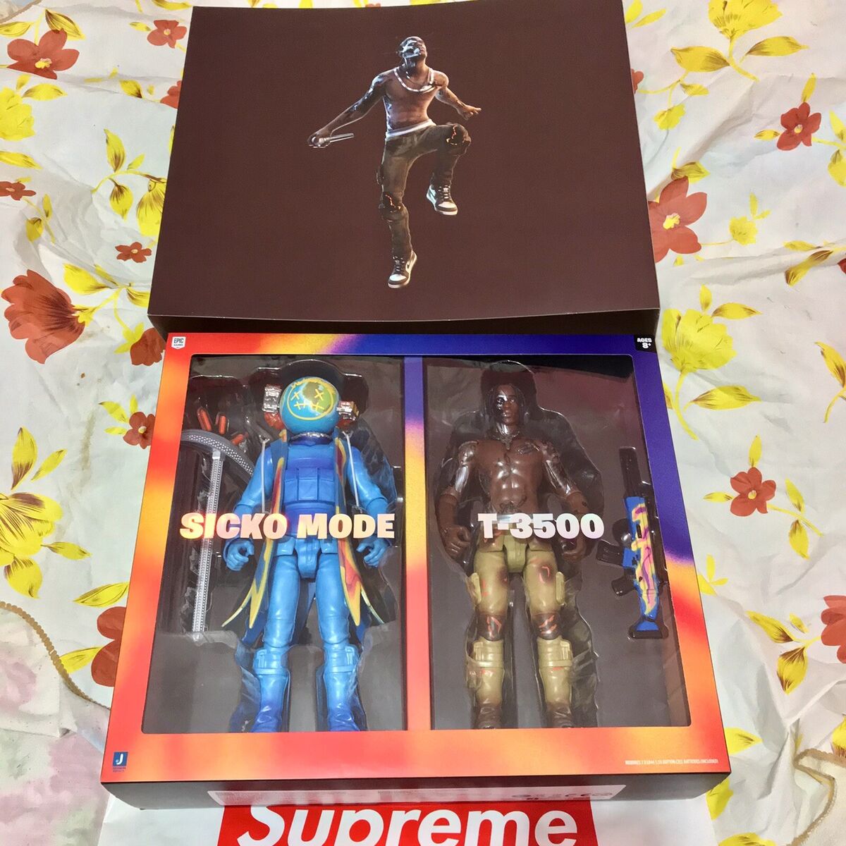 Travis Scott Cactus Jack x Fortnite 12'' Action Figure Duo Travis Scott Cactus Jack x Fortnite 12'' Action Figure Duo