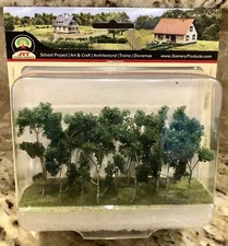 JTT SCENERY 95616 WOODS EDGE TREES - GREEN  2" - 2 1/2"  N-SCALE  15 PER PACK
