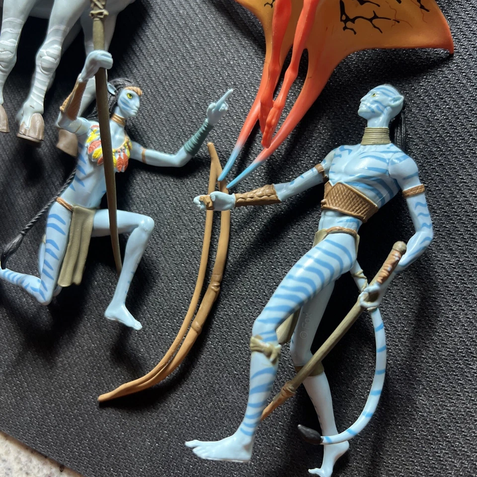 Fox James Cameron’s Avatar Action Figure & Creature Lot - Hard To Find - Image 2 of 4