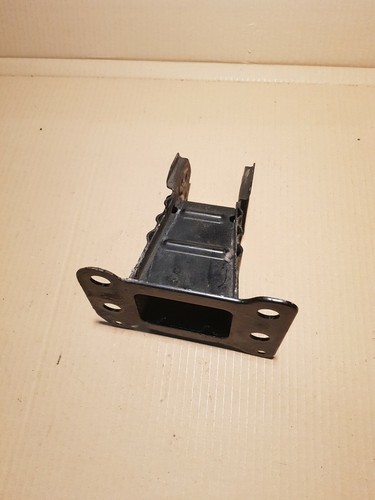 AUDI A3 8P TFSI STOßSTANGE TRÄGER HALTER VORNE LINKS 8P0807133A