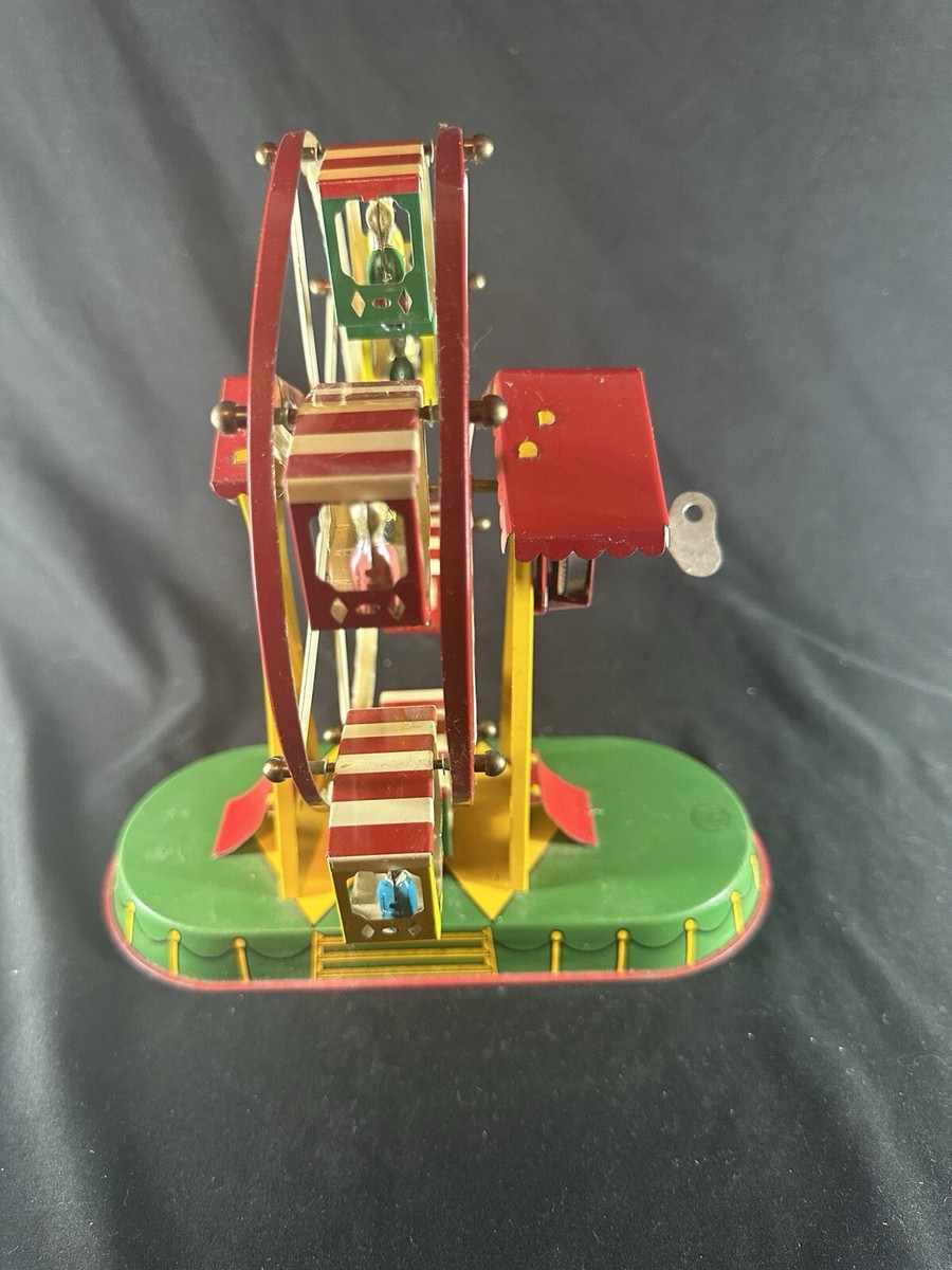 Vtg J. W. Tin Litho Wind up Ferris Wheel w/ Key Nurnberger