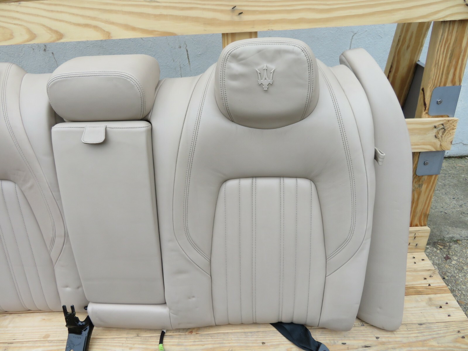 2014-2017 MASERATI GHIBLI REAR UPPER SECOND ROW 2ND SEAT CUSHION LEATHER OEM