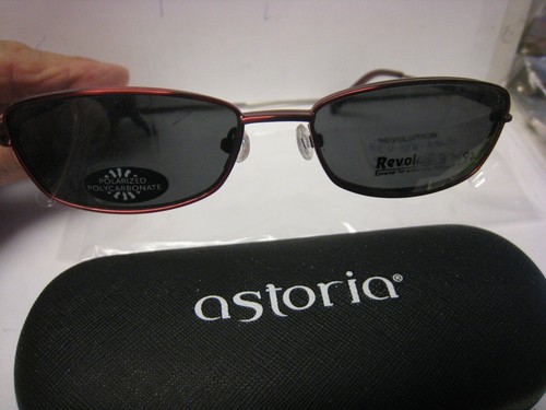 Revolution Eyeglass Frame WITH a sun shade REV518 in RDLS 51-16-140 w/case - Picture 2 of 5