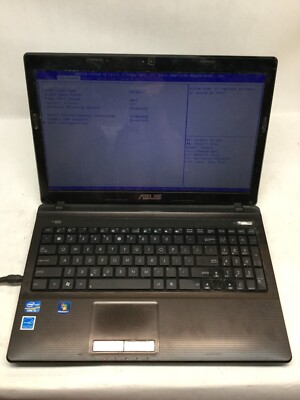 ASUS K53E 15'' Laptop Intel Core i3 2nd Gen. -MZ
