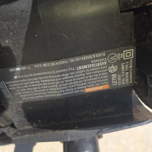Black & Decker Edge Hog Corded Electric Edger & Trimmer LE750 7.5" Blade Works - Picture 7 of 21