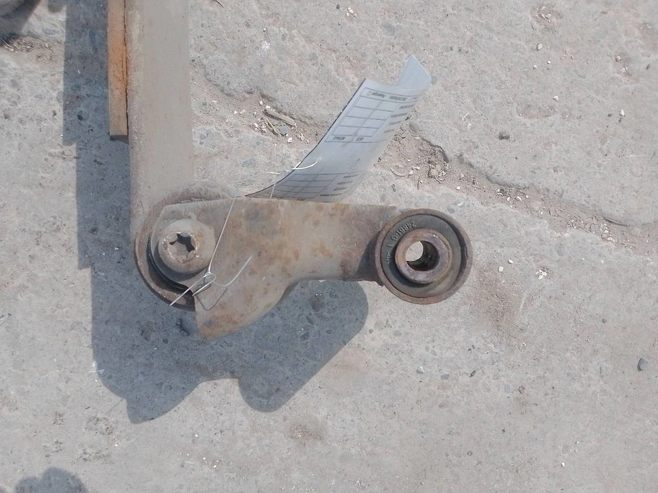 Muelle de hoja trasero de Dodge Ram 2500 2004 12099415 Foto 2 de 4