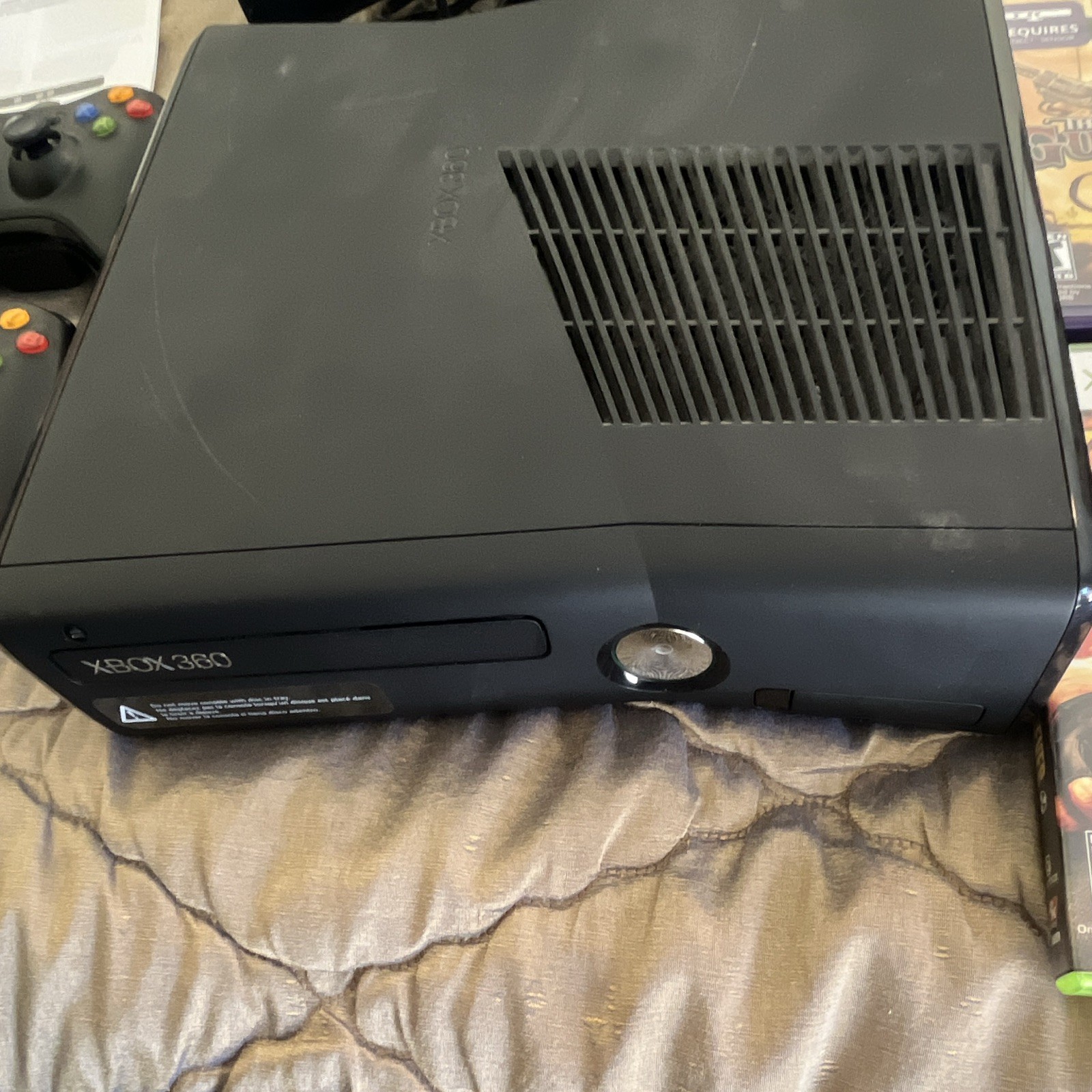 Microsoft Xbox 360 S 250GB Console Bundle w/ Kinect, 2 Controllers, 8 ...