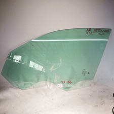 Absteigende Vordertür. Links ALFA ROMEO STELVIO (6V) 2.0 Turbo (148Kw) AT8 Q4