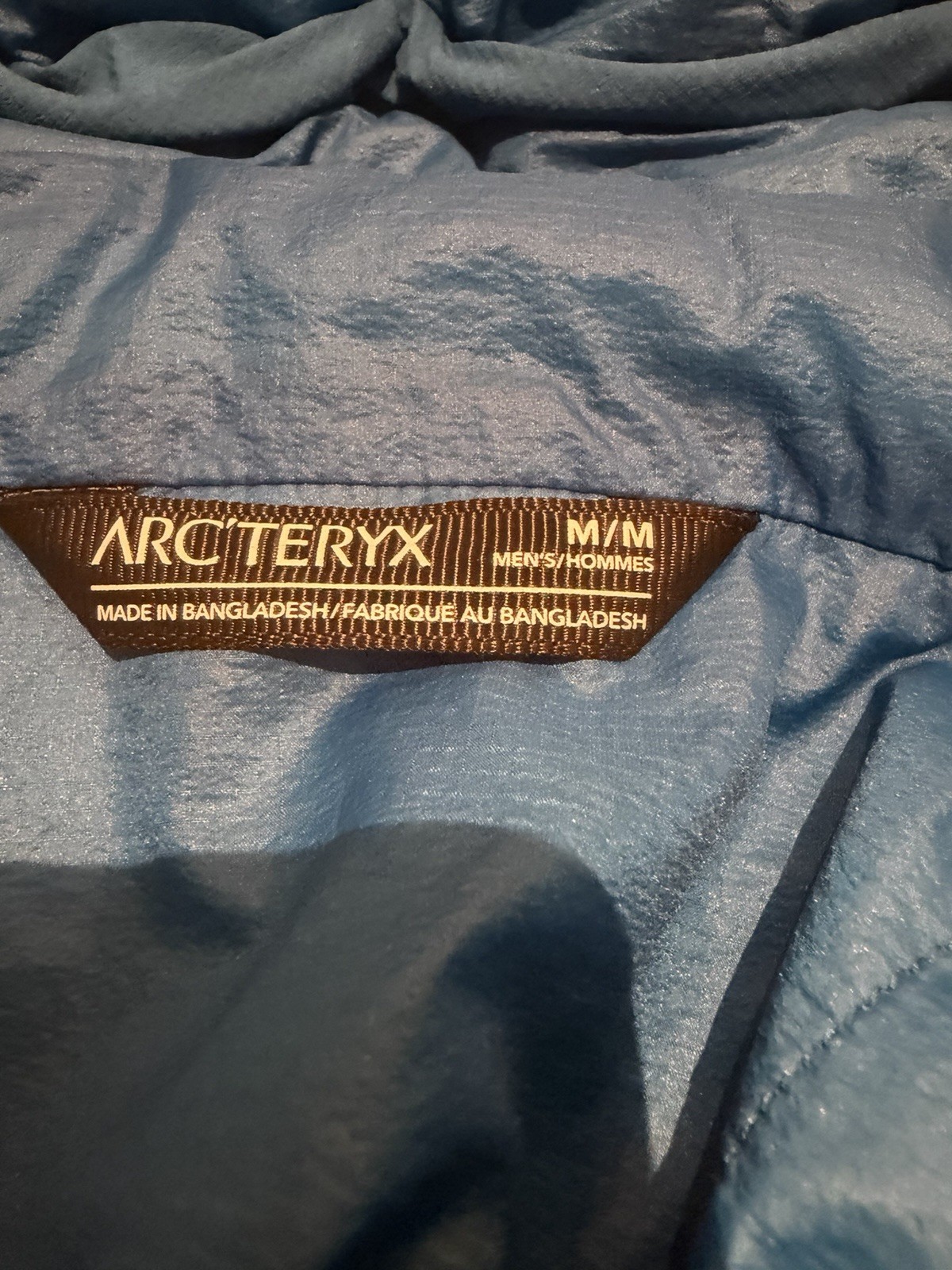 Arc'teryx Atom LT Men's Blue Hoody Size Medium With Minor Stains thumbnail 4