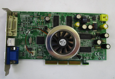NVIDIA GeForce FX 5600 , 128MB-128Bit, AGP Grafikkarte, funktionstüchtig