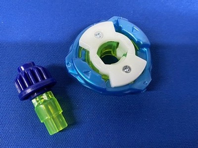 Beyblade X UX-00 Aero Pegasus 3-70A Double Metal Coat Blue Green