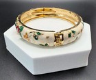 Vintage Gold Tone Enameled Flowers Hinged Bangle Bracelet Multicolor — photo 3