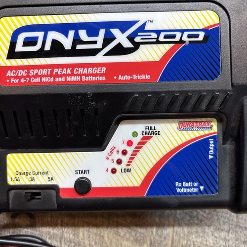 Duratrax Onyx 200 AC/DC Sport Peak Battery Charger NiCd NiMH M 4-7 Cell - Picture 6 of 7