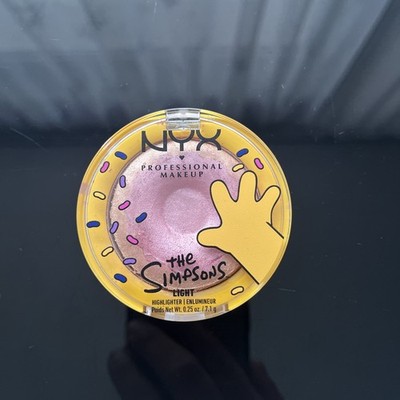 NYX PROFESSIONAL MAKEUP Highlighter Simpsons Homer Donut Mind If I Do  Light