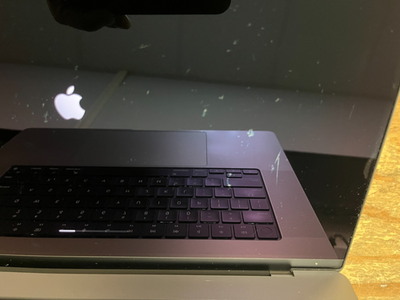 Apple MacBook Pro 16.2'' (1TB SSD Apple M2 Max) Laptop MNWA3LL/A