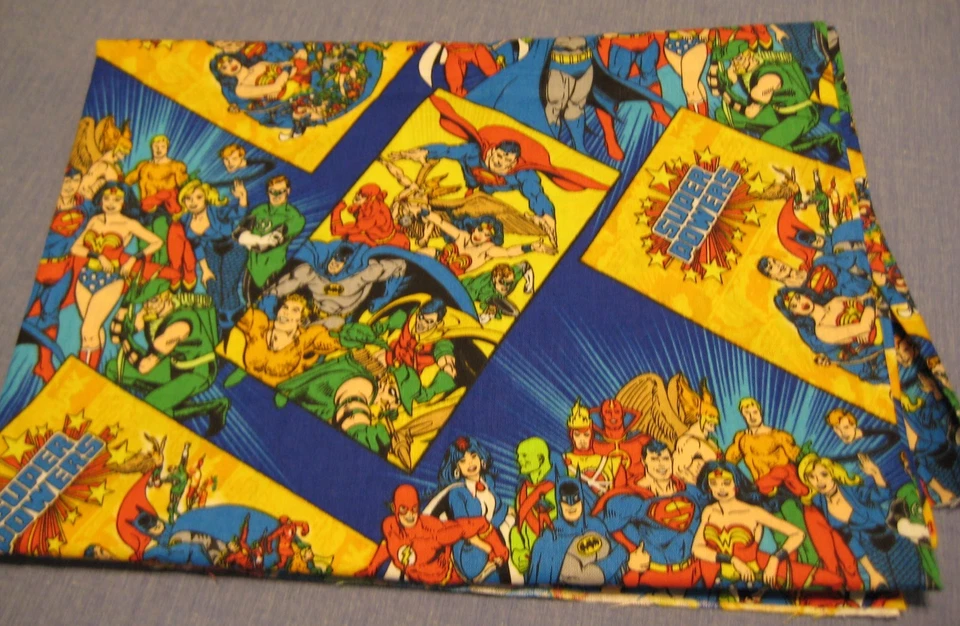 CAMELOT LICENSED FABRIC, DC COMICS, SUPERHERO CHARACTERS, 23400303 3/4 + YDS, - Image 2 of 4