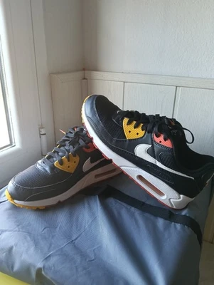 Nike Air Max 90